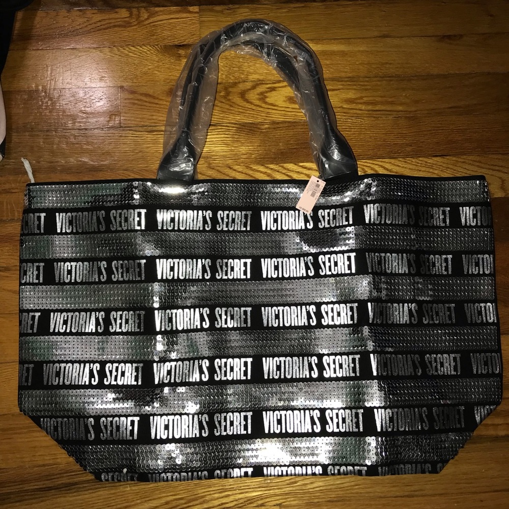 NWT Victoria’s Secret tote bag